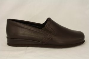 Rohde: 6402, heren pantoffel, leer, donkerbruin, dichte hak, maat 41 t/m 46 €  79,99