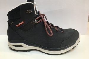 Lowa: Locarno Mid, dames wandelschoen, maat 4,5 t/m 8 € 189,99