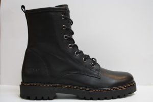 Giga: Zwarte veter/rits boot, maat 35 t/m 40 v.a. € 109,99