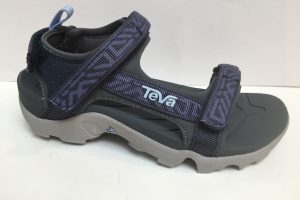 Teva: Tanza, sandaal, in verschillende kleuren, o.a. blauw, maat 28 t/m 40  €60,00