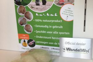 WandelWol: zakje van 10 gr. € 6,95  zakje van 20 gr. € 9,95 en een zakje van 40 gr. € 18,95