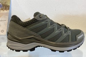 Lowa: Innox heren wandelschoen, laag, groen, maat 7,5 t/m 11 € 169,99