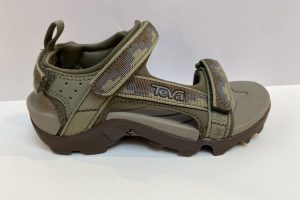 Teva: Tanza: stevige sandaal, kleuren zwart,blauw, grijs, groen maat 29 t/m 40 € 60,00