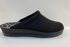 Rohde: 2291 zwarte slipper, maat 38 t/m 42 € 39,99