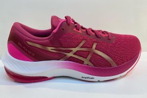 Asics: Gel Pulse-13 loopschoen, Fuchsia, maat 38 t/m 42,5 € 99,99