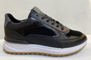 Floris van Bommel Dames, Noppi 19.15 Black  maat 37,5 t/m 41 € 229,99