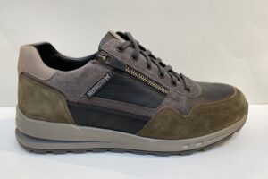 Mephisto: Bradley, khaki, maat 8 € 215,00