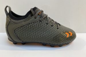 Hummel: voetbalschoentje, groen, maat 29 t/m 35 € 34,99