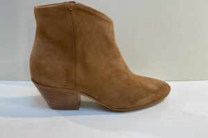 Via Vai: Claire, laarsje, sierra cognac,maat 37, 41 nu € 105,00