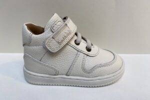 Develab: 44309, First Step Shoes, wit, maat 19 t/m 23 € 64,99