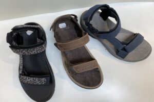 Teva: herensandalen, maat 40,5 t/m 47 prijzen € 105,00 / € 110,00