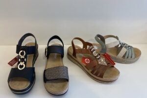 Rieker: goed zittende sandaaltjes 50% korting