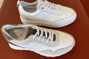 Berkelmans: sportieve witte heren sneakers