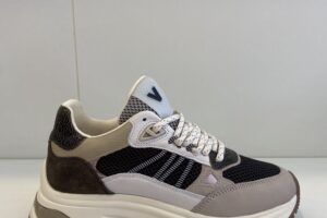 Via Vai: 60048-15-1327 liz, maat 37/42 € 199,99