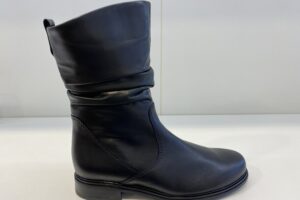 Gabor: 72.793.57 zwart leer Mid laarsje maat 5 t/m 8 € 150,00