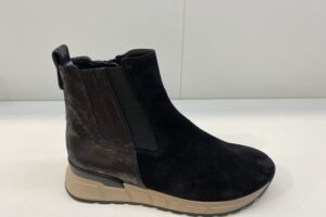 Gabor: 76.762.47 zwarte sportieve chelseyboot maat 5 t/m 7,5 € 150,00