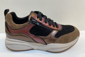 Xsensible: 32004.2 SWX19 326 camel combi maat 4,5 t/m 7,5 € 249,99