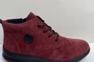 Rieker: bordo veterschoen/bootje, maat 38 t/m 42 € 94,99