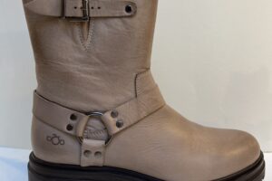 AQA: A8645, taupe stoere kuit laars ,maat 39, 40 € 179,99